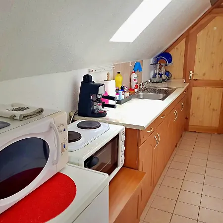 Kely's Fortuna Apartman דירה *