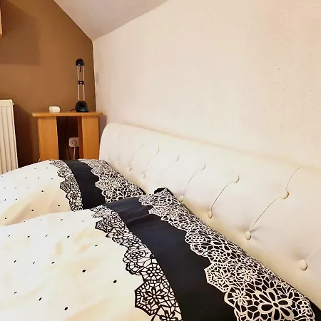 דירה Kely's Fortuna Apartman *